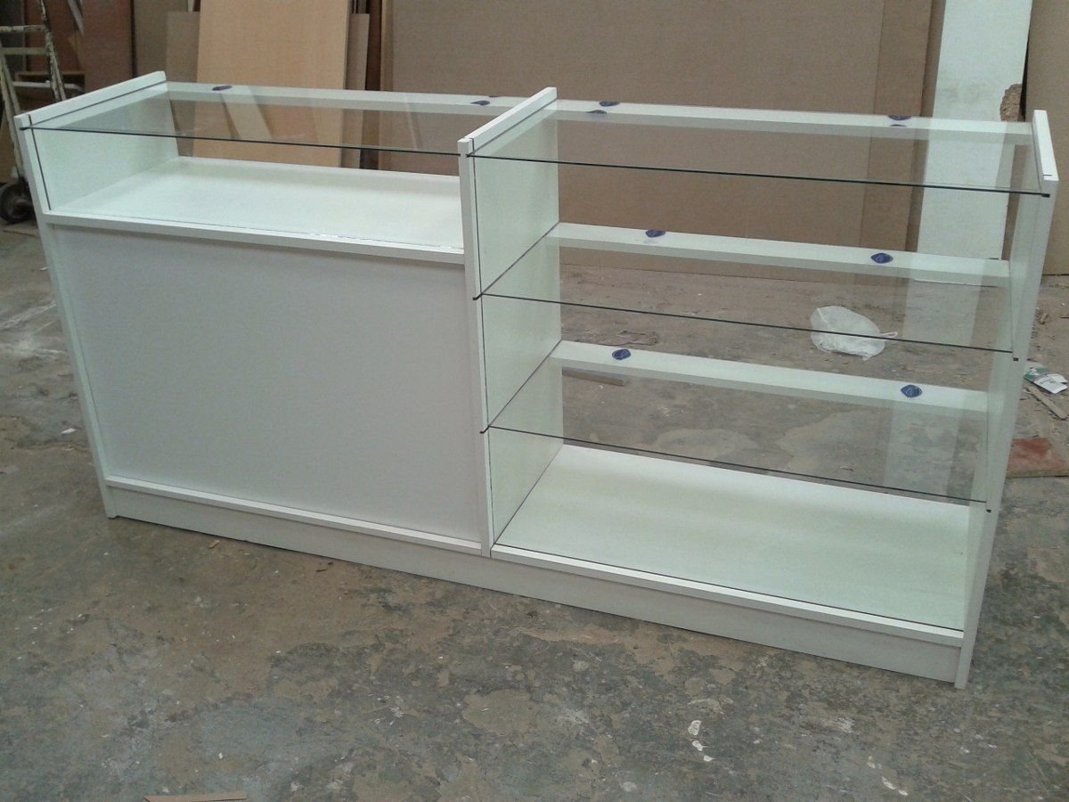 Fabricación de exhibidor comercial